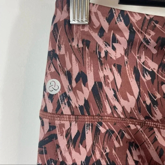 Zella High Waist Studio  Crop Leggings - Picture 9 of 11